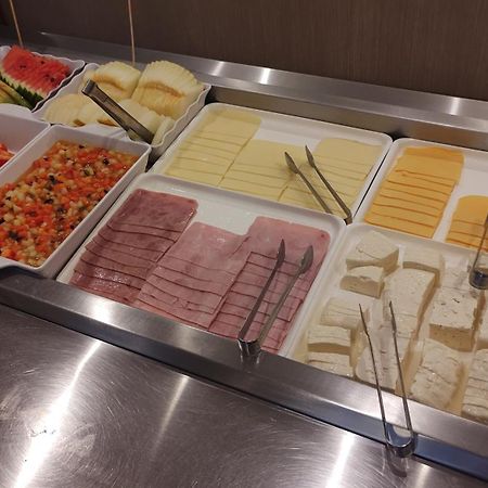 קאבו פריו Hotel Marlen מראה חיצוני תמונה